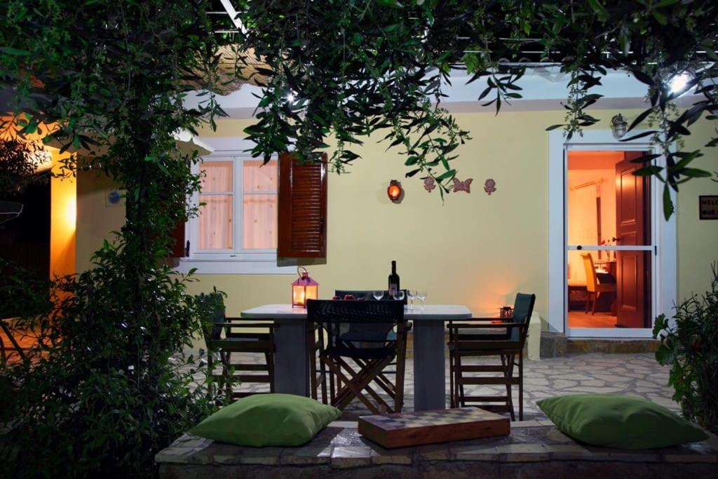 Anthia Private Studio A Breath Away From Beaches Áyios Nikítas Eksteriør bilde