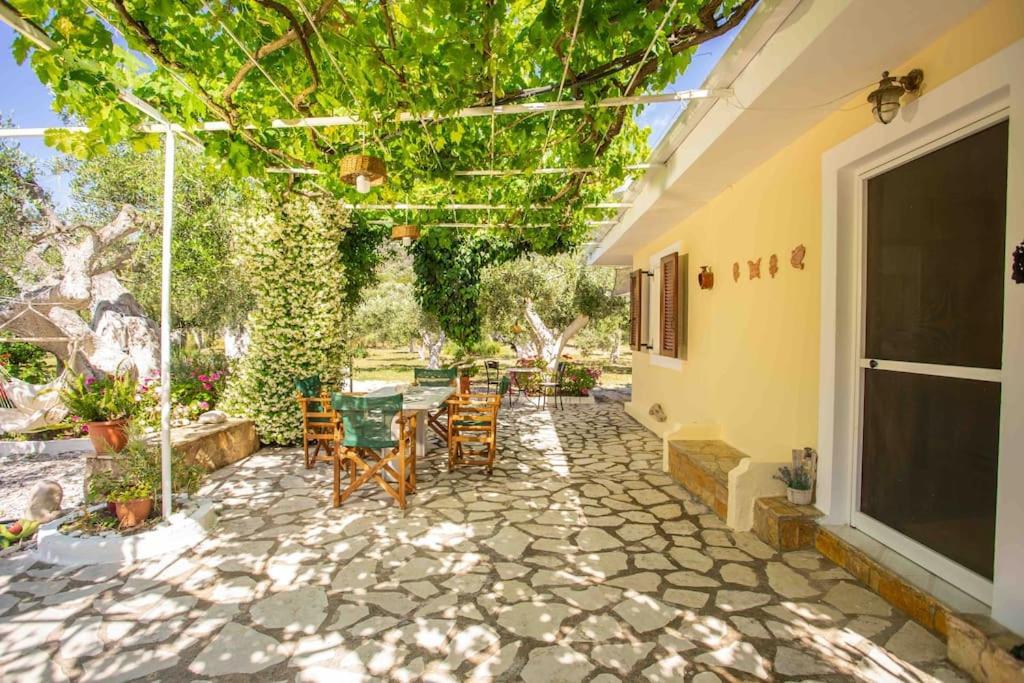 Anthia Private Studio A Breath Away From Beaches Áyios Nikítas Eksteriør bilde