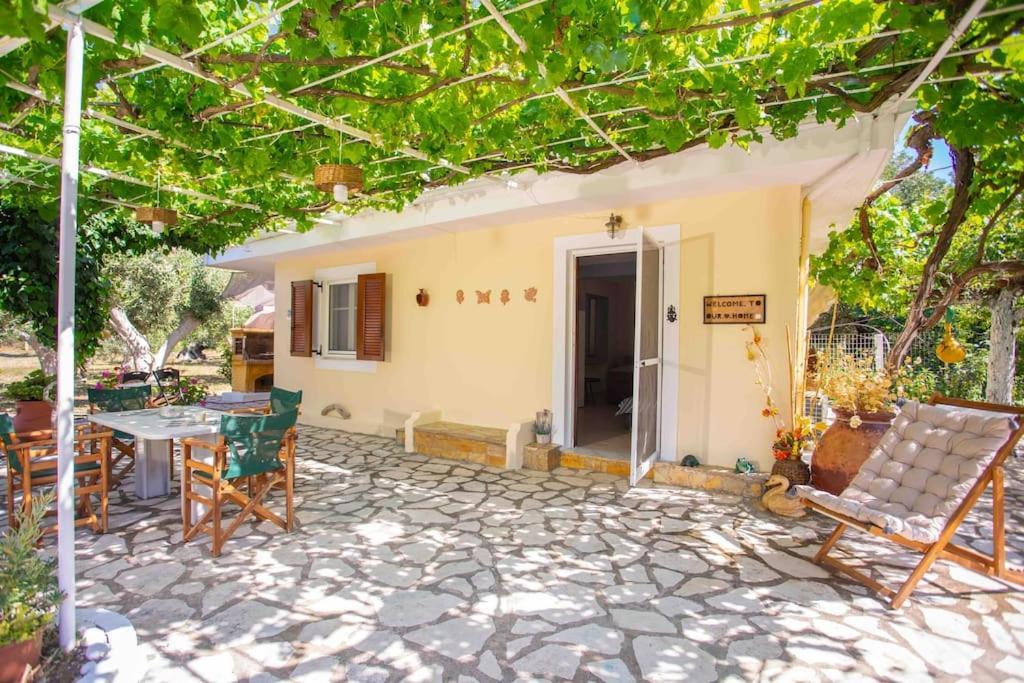 Anthia Private Studio A Breath Away From Beaches Áyios Nikítas Eksteriør bilde